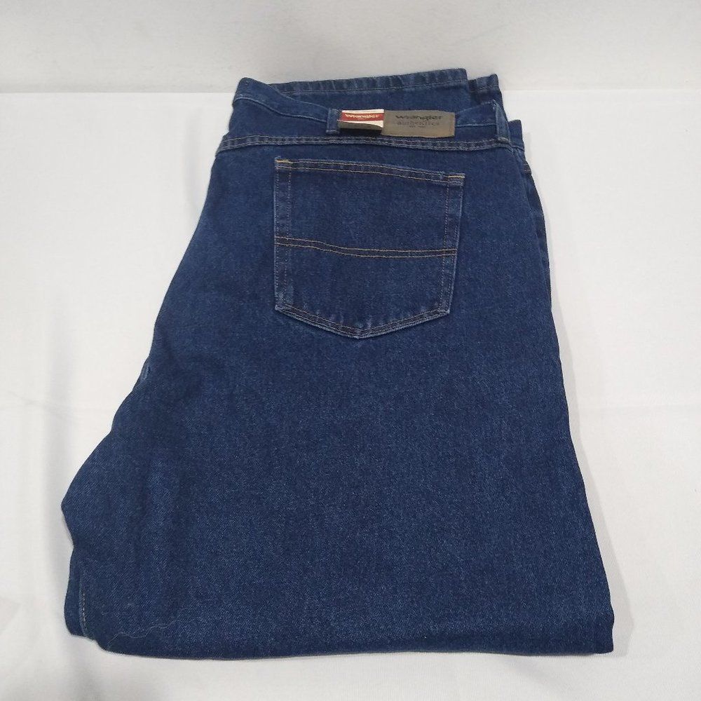 NWT Wrangler Authentics Classic 5-Pocket Regular Fit Flex Jeans 48x32
